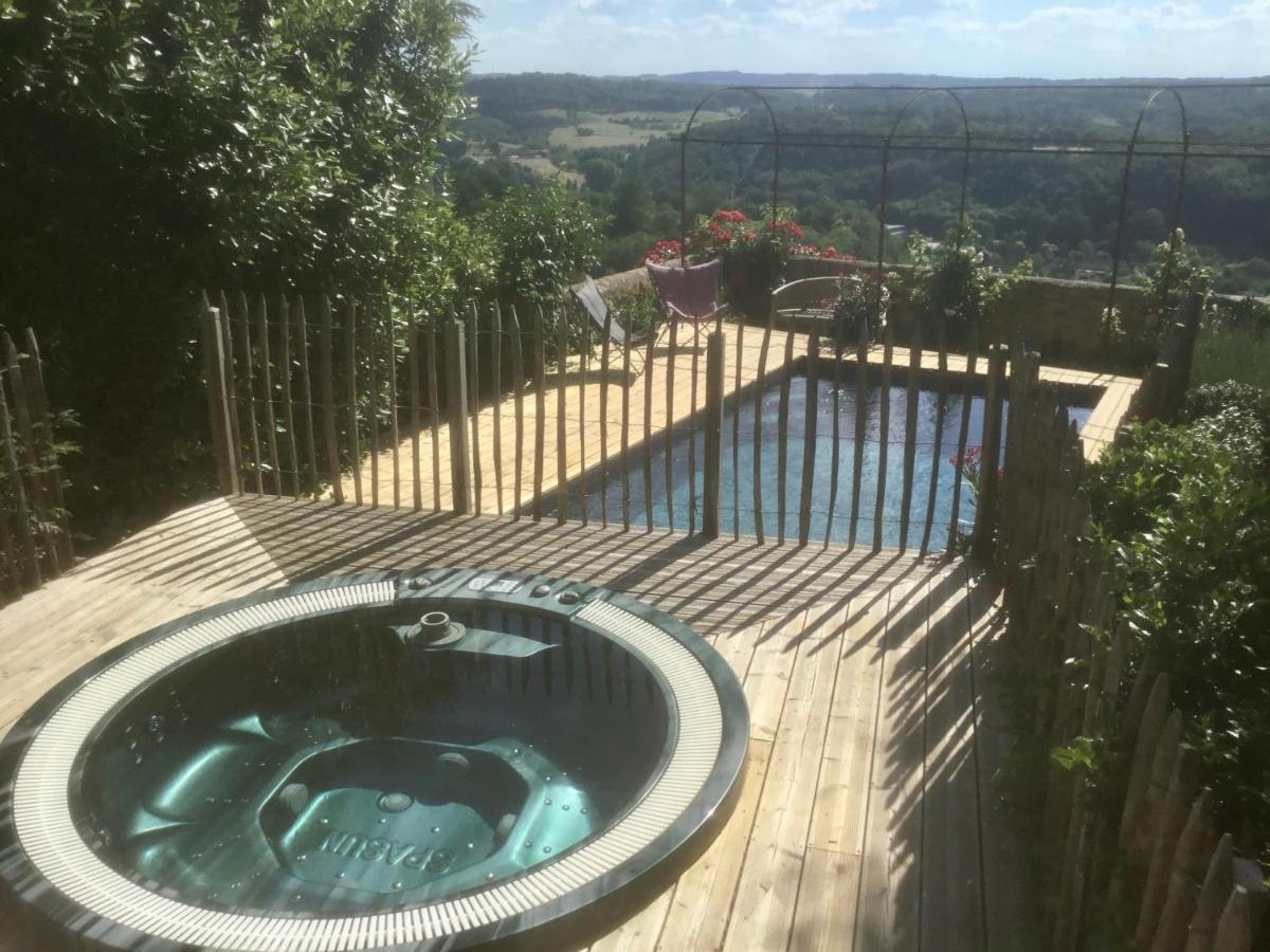 1 Logis A Domme - Piscine & Spa Экстерьер фото