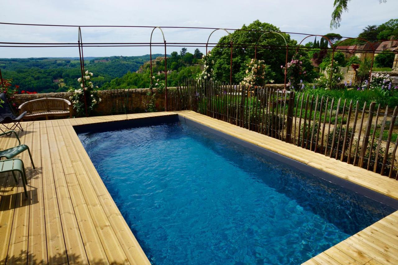 1 Logis A Domme - Piscine & Spa Экстерьер фото